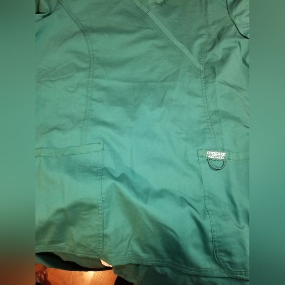 NWOT CHEROKEE REVOLUTION V NECK STRAIGHT LEG PULL ON CARGO SCRUBS SET - Picture 15 of 15